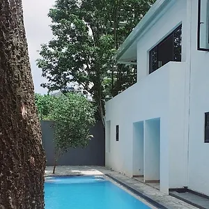 Thambili Hotel